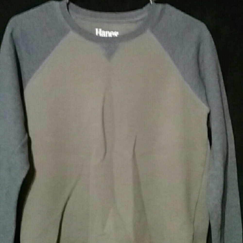 Sweatshirt bundle - Picture 2 of 5